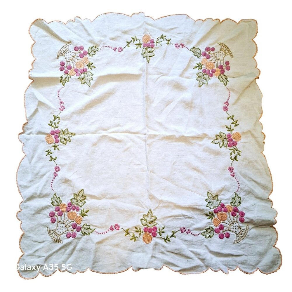 Vintage Embroidered Floral Tablecloth With Scalloped Edges 30 x 33 inches